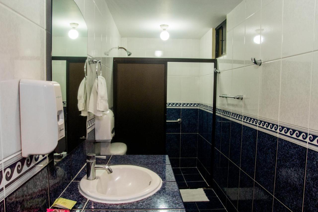 Hotel Fotherhouse Σαν Σαλβαντόρ Εξωτερικό φωτογραφία