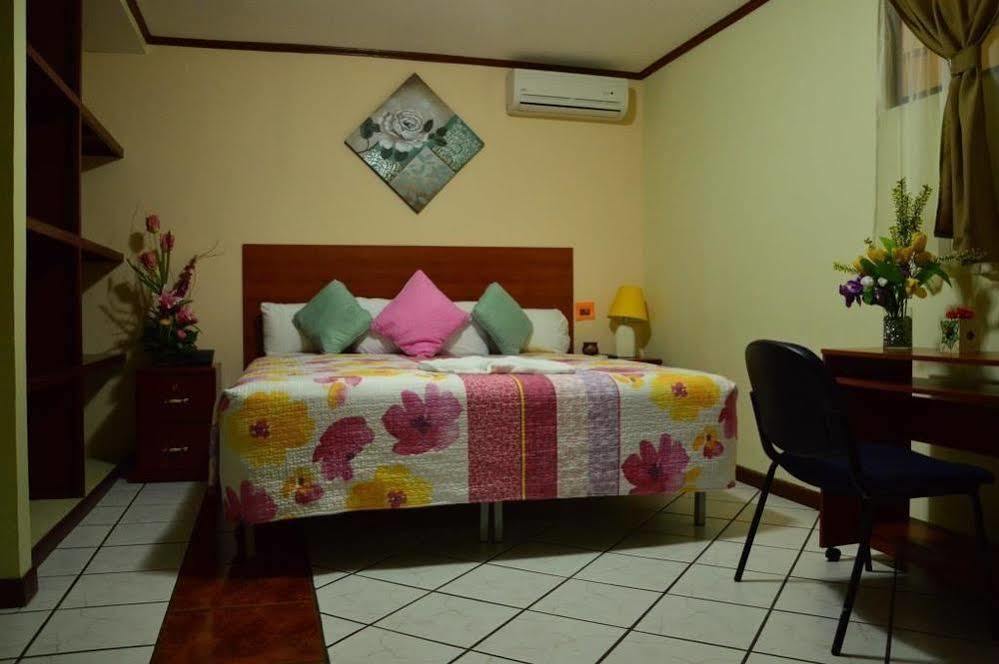 Hotel Fotherhouse Σαν Σαλβαντόρ Εξωτερικό φωτογραφία