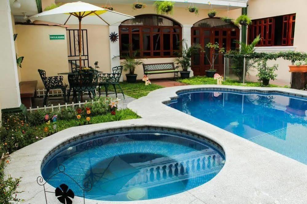 Hotel Fotherhouse Σαν Σαλβαντόρ Εξωτερικό φωτογραφία