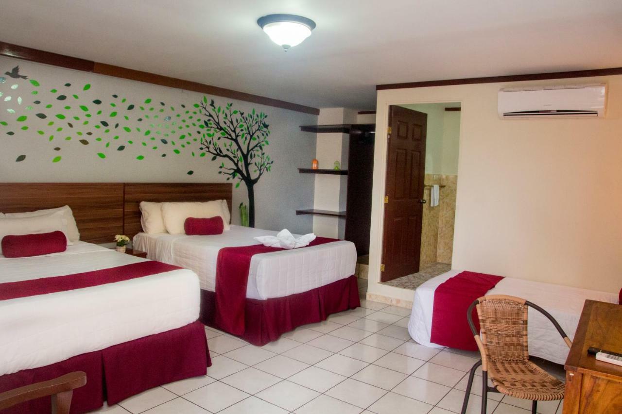 Hotel Fotherhouse Σαν Σαλβαντόρ Εξωτερικό φωτογραφία