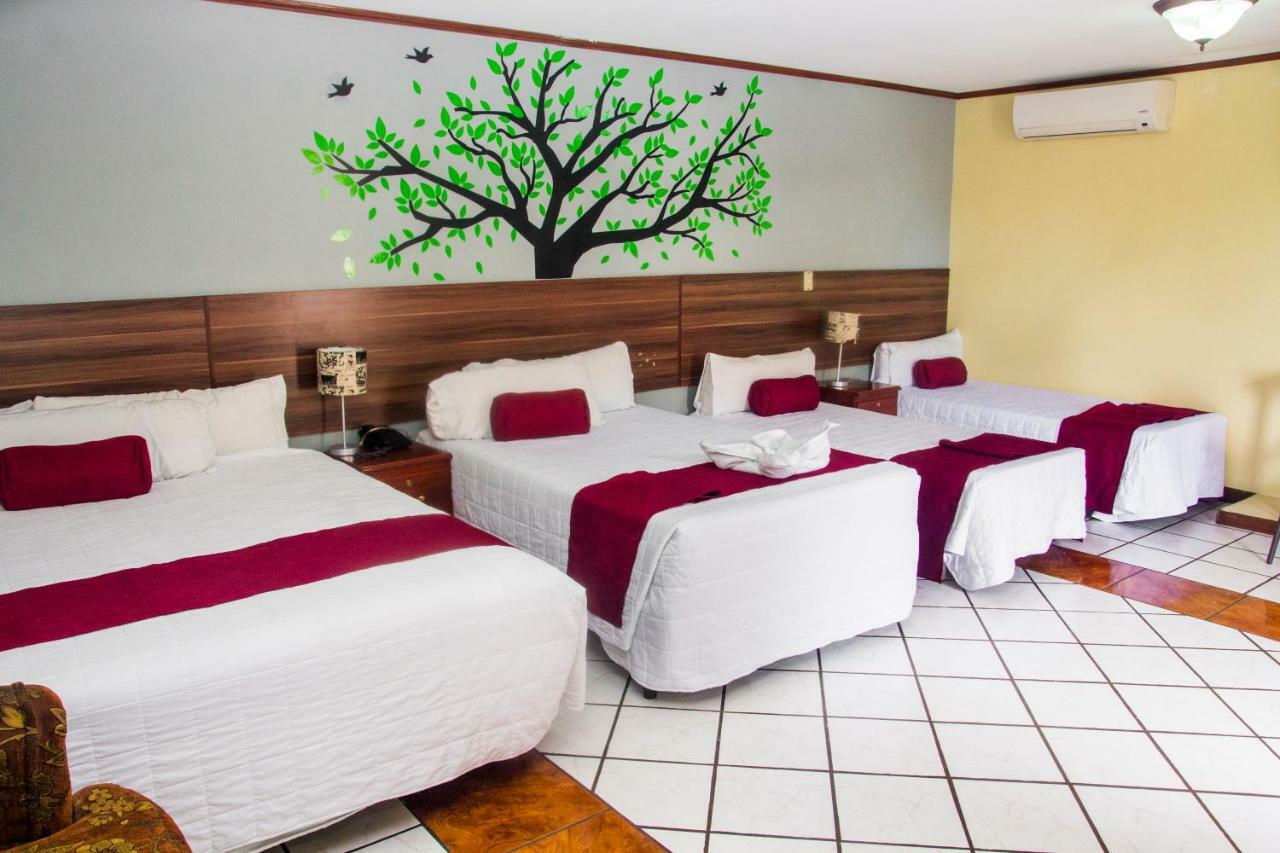 Hotel Fotherhouse Σαν Σαλβαντόρ Εξωτερικό φωτογραφία